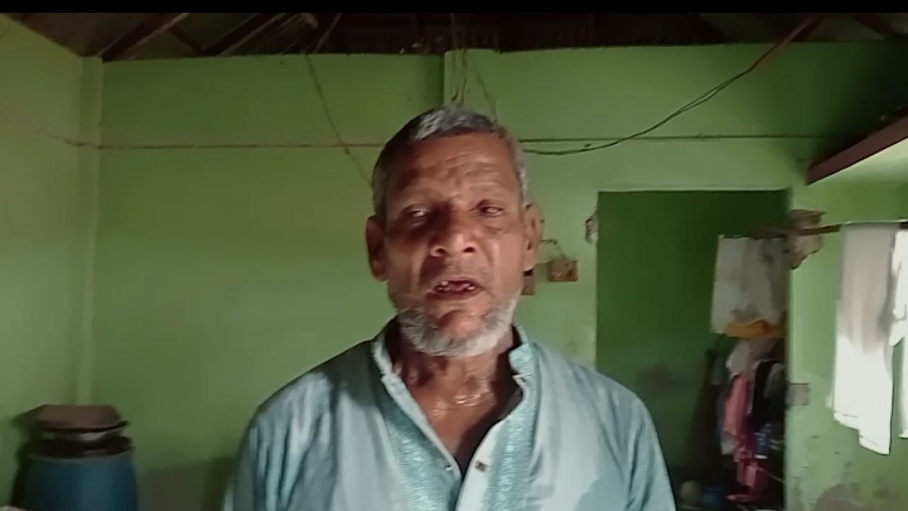 গফরগাঁওয়ে প্রতিবন্ধী ভাইয়ের সম্পদ আত্মসাৎ করেন আপন ভাই হয়রানি ও মিথ্যা মামলার দিশেহারা জোহাদ মিয়া