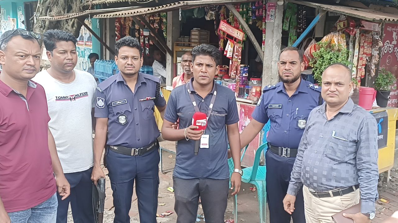 মাই টিভির ভুয়া পরিচয়পত্রসহ দাকোপে শহিদুল পাড় গ্রেফতার 