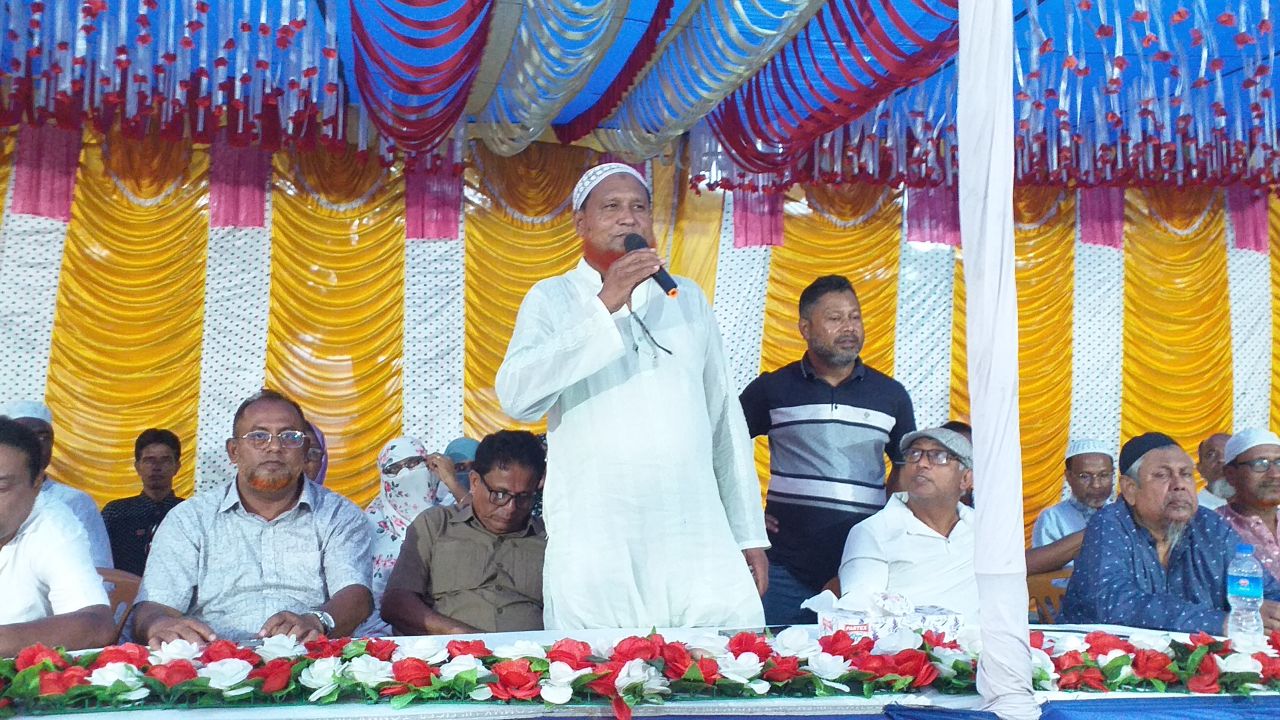 মডেল পৌরসভা গড়ার প্রতিশ্রুতি পাঁচবিবি পৌর মেয়র প্রার্থী ডালিমের 