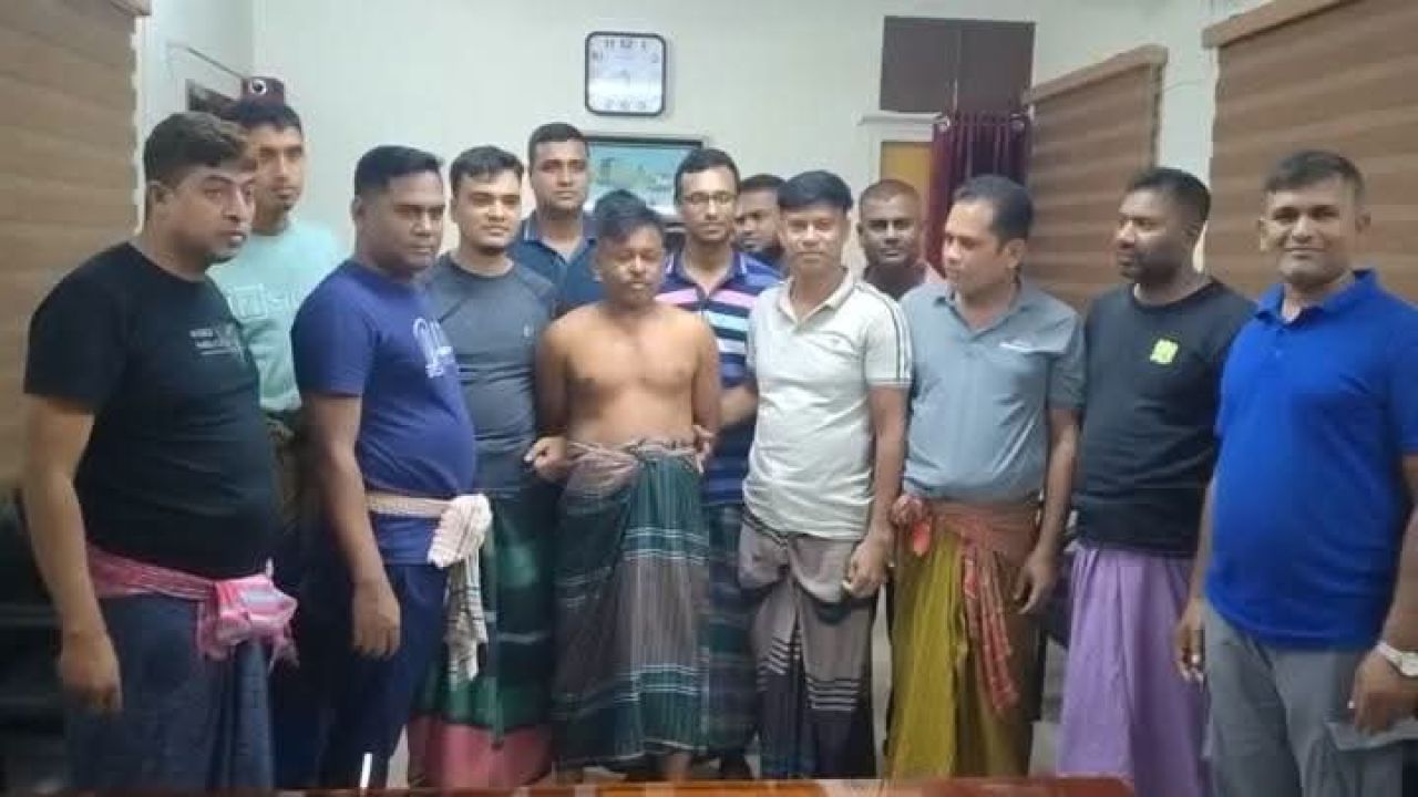 নড়াইলে ডাকাত সর্দার গ্রেফতার 