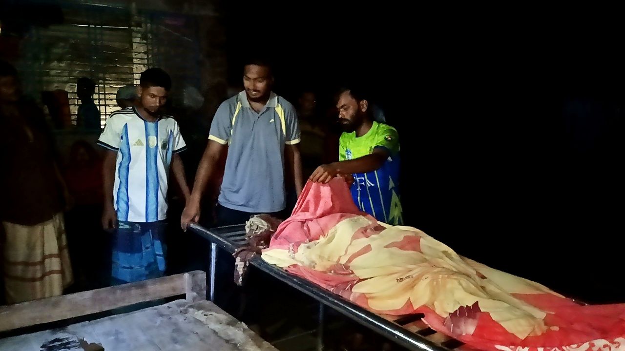 চুয়াডাঙ্গায় ট্রেনে কাটা পড়ে বৃদ্ধ নিহত 