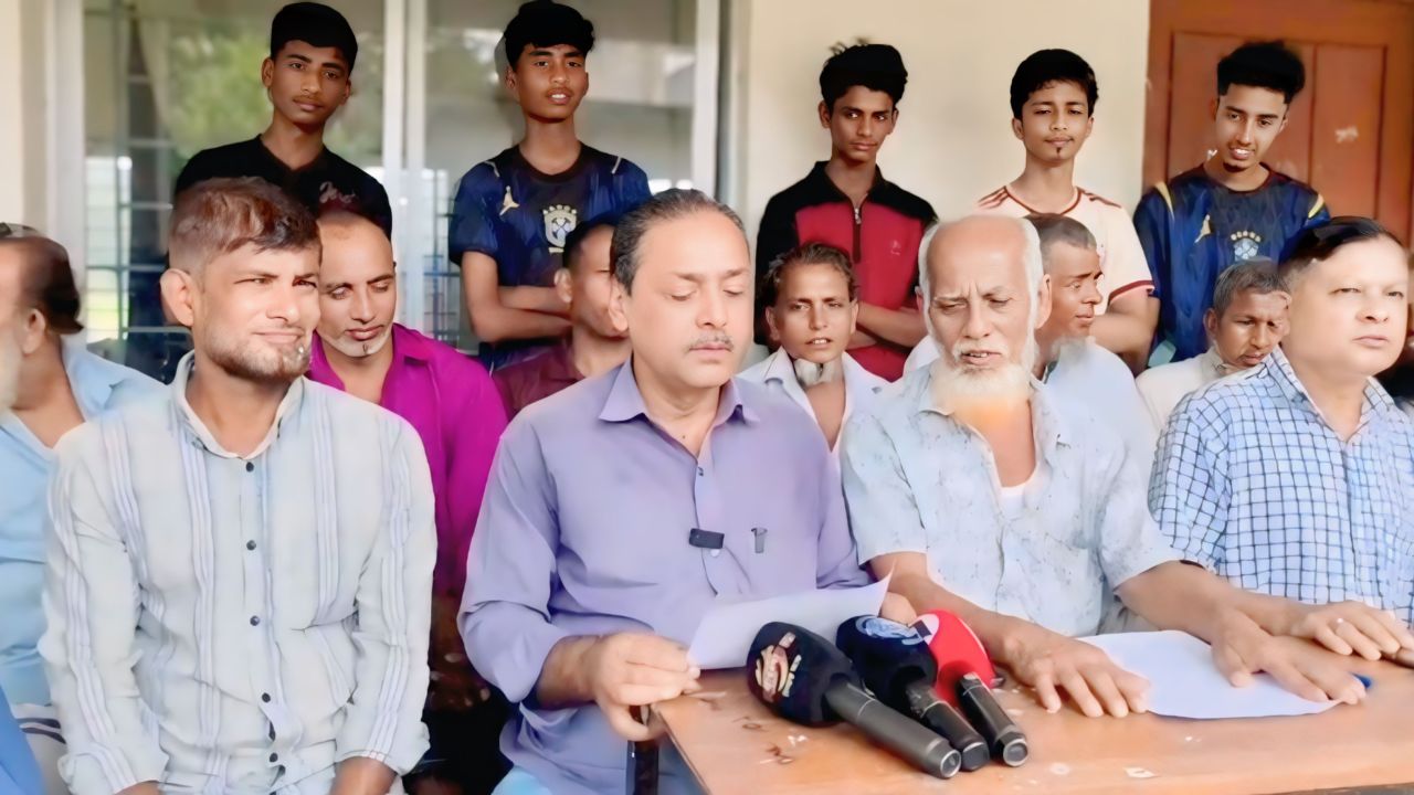 মাদারীপুরে আ.লীগের ৪ নেতাসহ একযোগে ৩০ নেতাকর্মীর পদত্যাগ