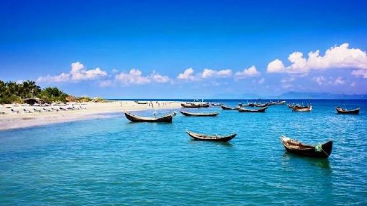 সেন্টমার্টিনের নীল জল নিয়েও রাজনীতি