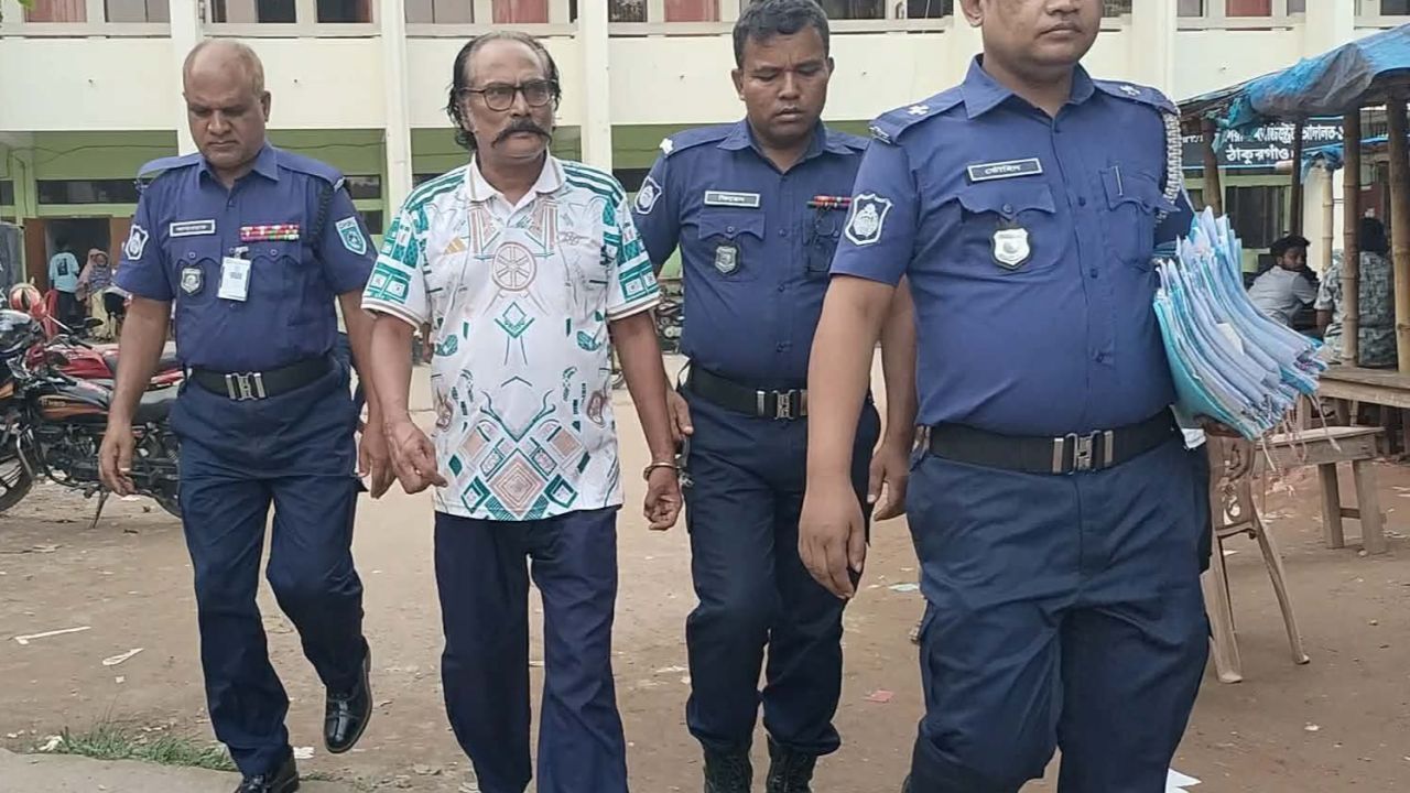 সাইবার সুরক্ষা আইনের মামলায় ঠাকুরগাঁওয়ে সাংবাদিক শাওন আমিন গ্রেপ্তার 
