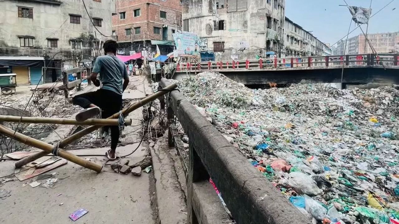 কেরানীগঞ্জের ঐতিহাসিক ‘জোড়া ব্রিজ’ পুনর্নির্মাণ শুরু 