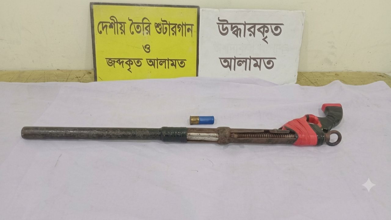 শ্রীনগরে এসআরবি-১০ এর অস্ত্র উদ্ধার
