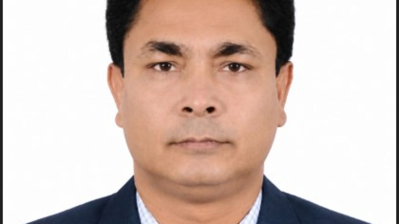 হঠাৎ আলোচনার কেন্দ্র বিন্দুতে ইঞ্জিনিয়ার উত্তম কুমার দাস 