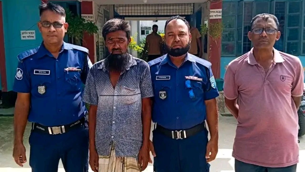 ২৩ লিটার চোলাই মদসহ চিরিরবন্দরে আটক ১ 