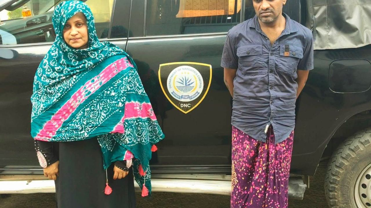 ইয়াবাসহ বগুড়ায় ভাই-বোন গ্রেফতার 