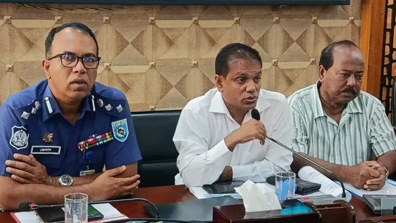 দিনাজপুরে কার্ড কার্যক্রমের তথ্য সংগ্রহবিষয়ক প্রেস কনফারেন্স 