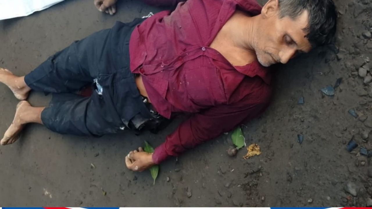 সড়ক দুর্ঘটনায় খুলনায় মোটরসাইকেল চালক নিহত 